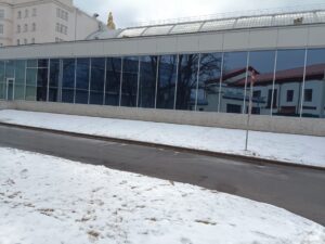 Установка декоративной пленки Black Out